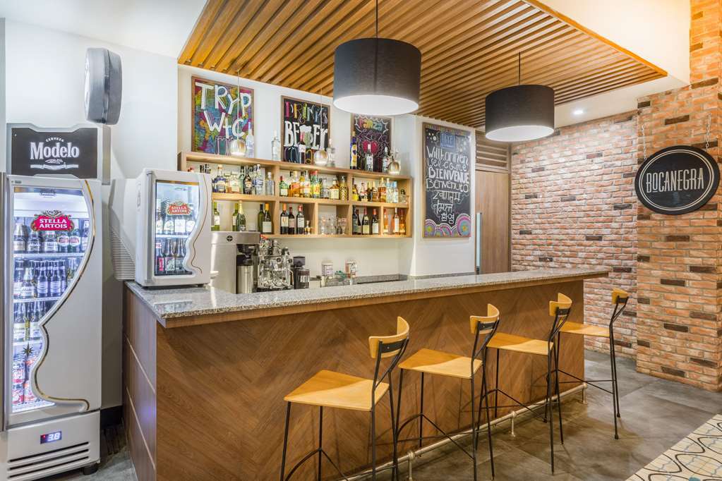 Tryp Mexico City World Trade Hotel Restaurant photo